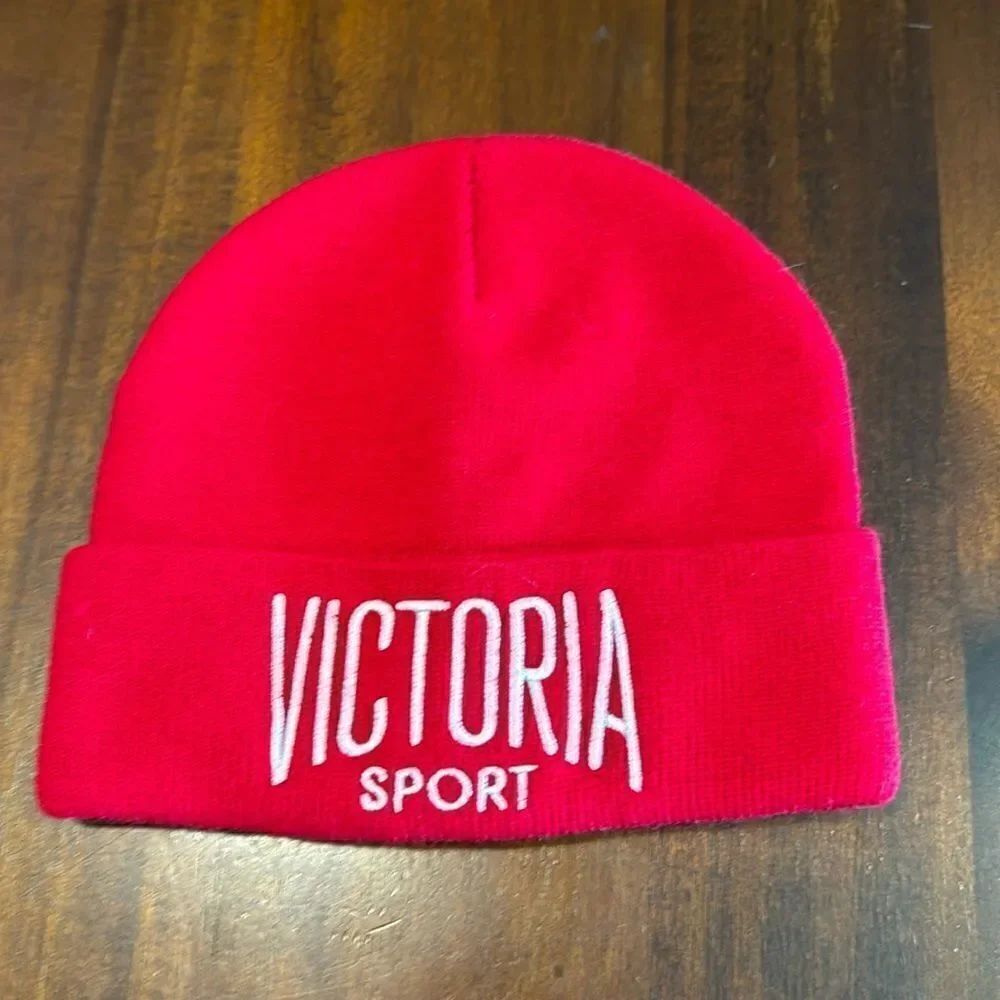 Victoria’s Secret Sport Beanie